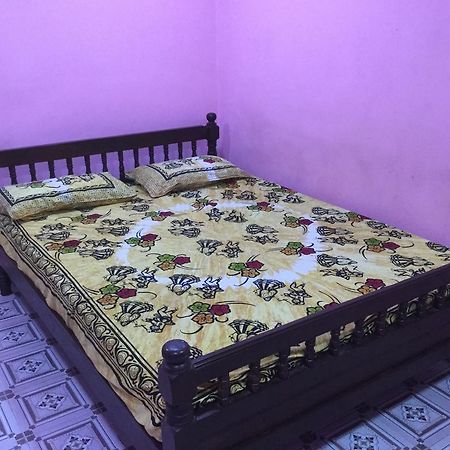 Auro Guest House Pondicherry Exterior photo